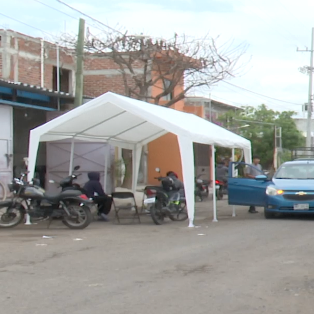 Familiares de la quinceañera fueron velados.